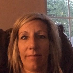 Meet your Posher, Noelle